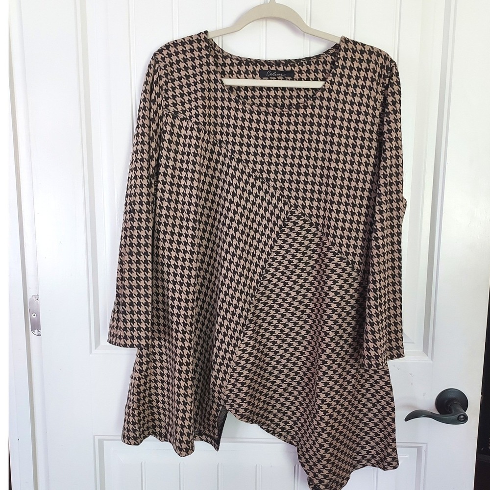 Caleaas Houndstooth Asymmetric Tunic Top Womens L Brown Black 3/4 Sleeve Scoop